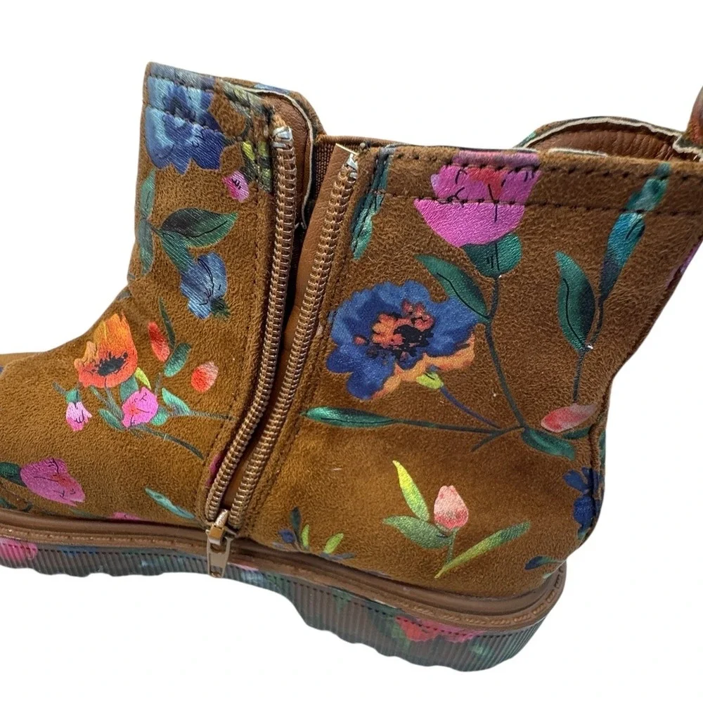 Steve Madden Girl Crystl‎ Floral Suede Chelsea Ankle Boots Brown side Zip 5
